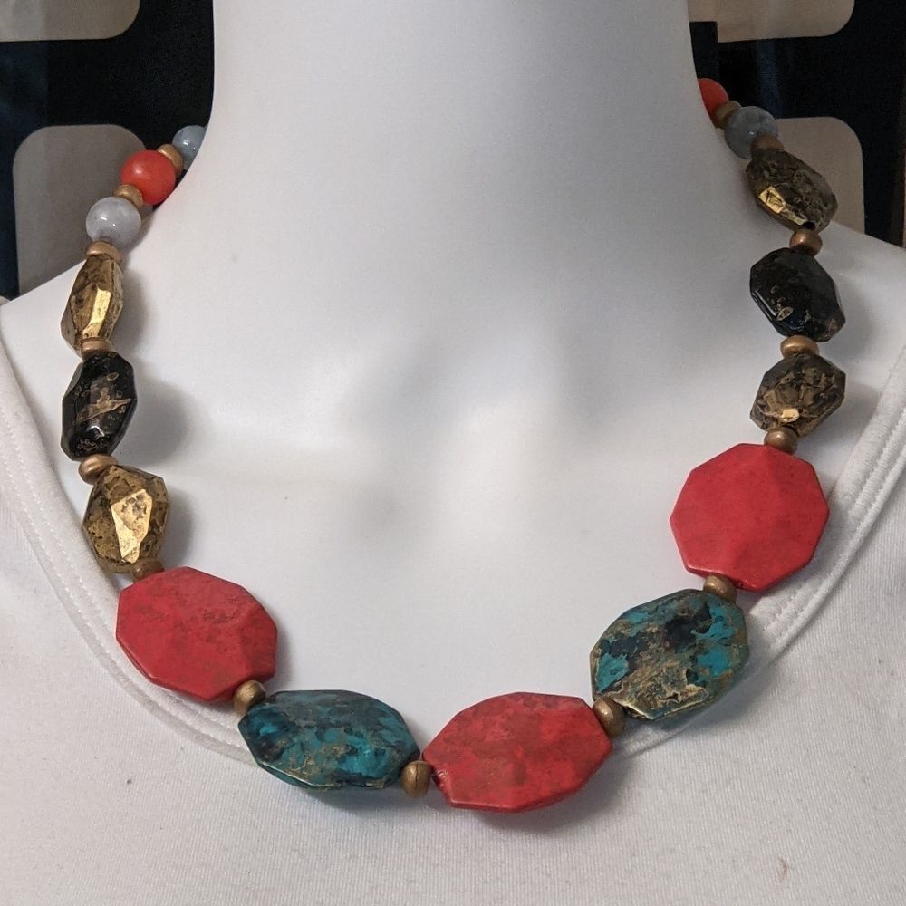 Neat colored & patterned beads necklace